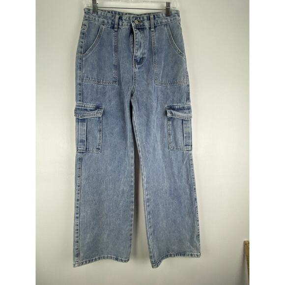 WOW couture Denim - Wow Wide Leg Cargo Denim light wash Jeans Size 26x27 (945)